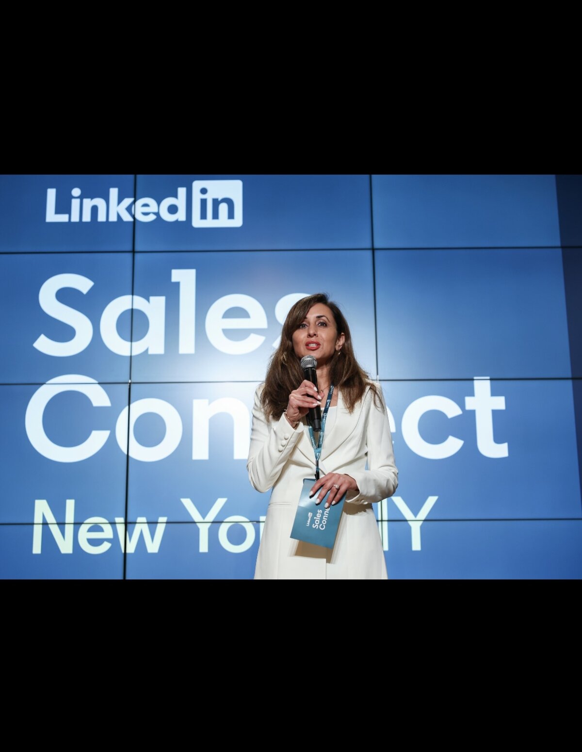 Sahar Anderson speaking at LinkedIn Sales Connect, New York